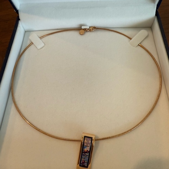 FreyWille Claude Monet, Orangerie Wave Pendant with chain - Picture 4 of 7